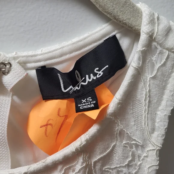 Lulu's lace white cutout dress size XS - Picture 5 of 9